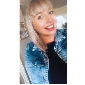 Meet your Posher, Rebecca